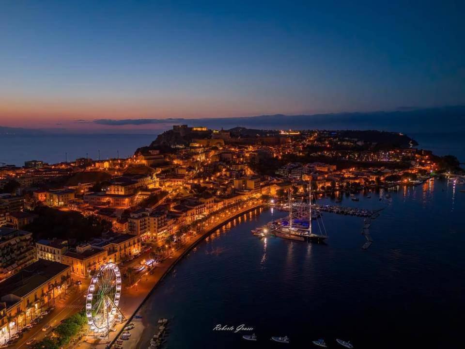 Harbor Elegance Estate Hotel Milazzo Exterior foto