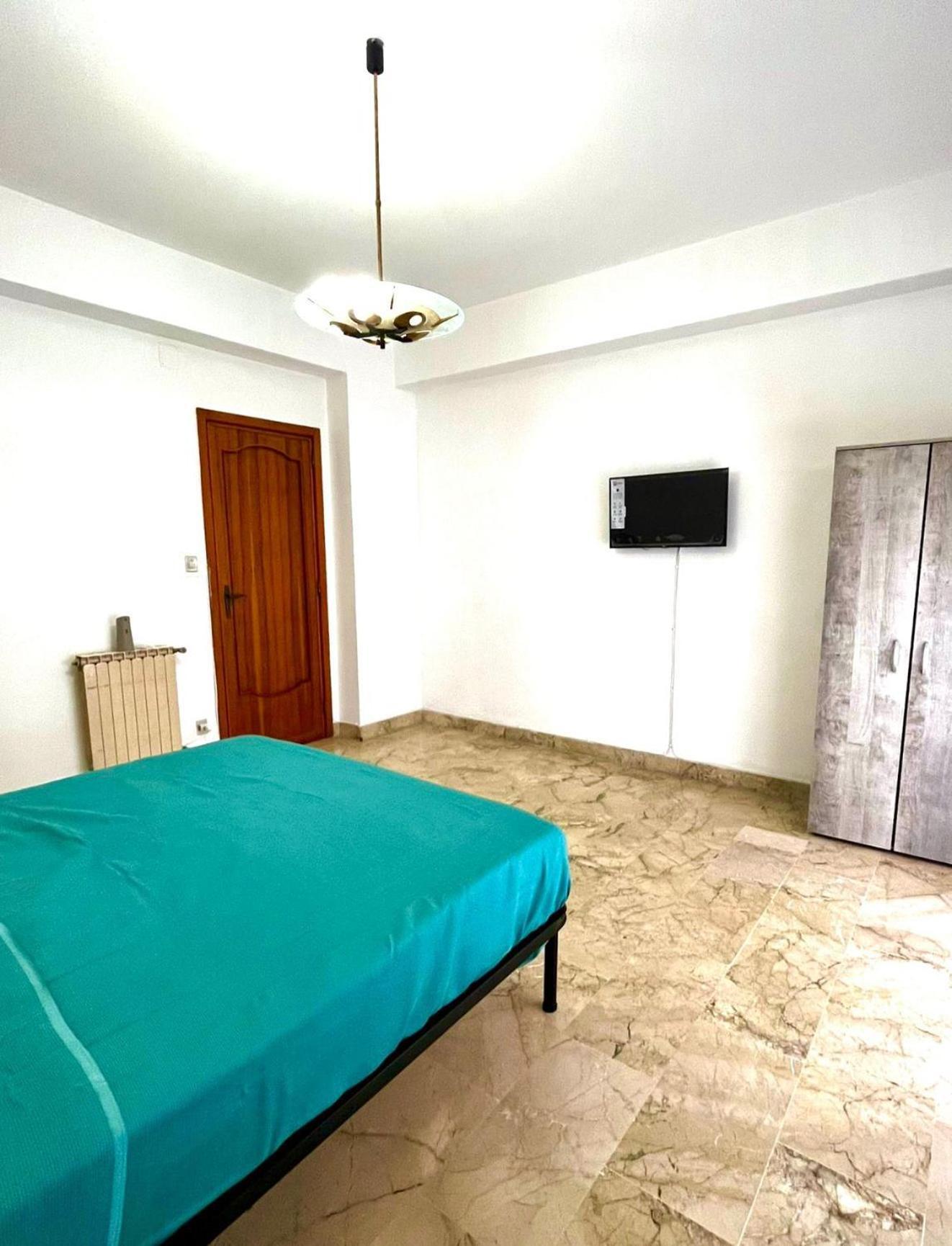 Harbor Elegance Estate Hotel Milazzo Exterior foto